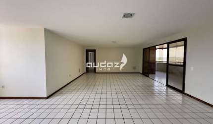 Espaço e conforto de sobra! 4 suítes em Lagoa Nova – 243 m², sombra e 3 vagas