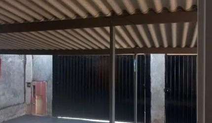 casa no bairro dignidade 2 dormitorios , garagem e armarios