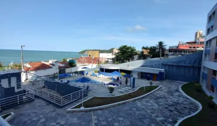 Flat em Ponta Negra - primeira linha - 250 m da praia