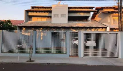 Sobrado com 4 dormitórios à venda, 298 m² por R$ 1.250.000,01 - Centro - Ibiporã/PR