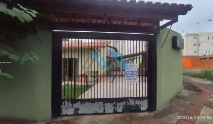 Casa para Venda em Londrina, Esperança, 3 dormitórios, 1 suíte, 1 banheiro, 3 vagas