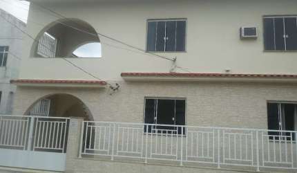 Oportunidade! Excelentes casas de vila próximo a Av. Dom Hélder Câmara, em Quintino