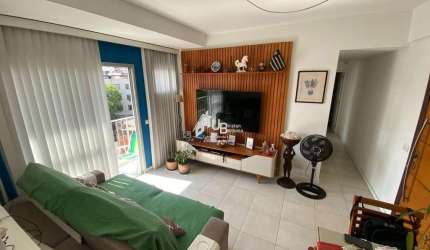 Apartamento de 2 quartos com varanda e vaga no Méier