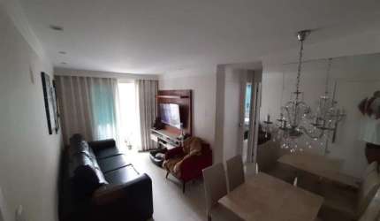 Apartamento 2/4 com varanda no condomínio Gran Ville das Artes - Torre Goya.