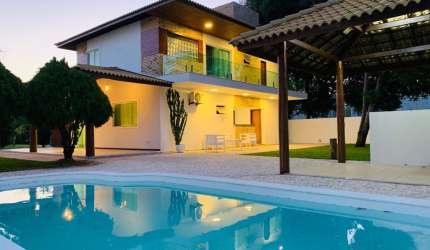 Casa Mobiliada 4/4 suítes em Busca Vida - Busca Ville Abrantes