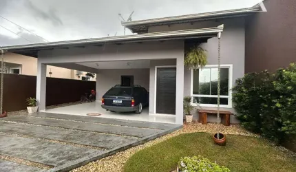 Casa com 3 dormitórios à venda, 150 m² por R$ 799.000,00 - Vila Nova - Joinville/SC