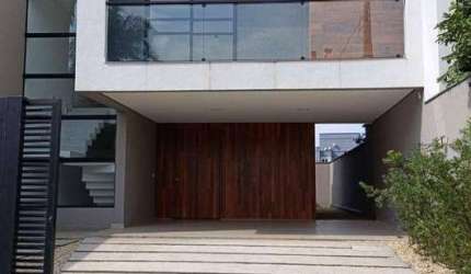 Casa com 3 dormitórios à venda, 150 m² por R$ 880.000,00 - Floresta - Joinville/SC