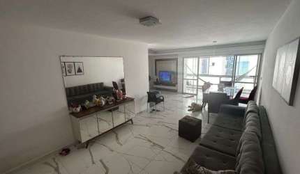 Apartamento para venda tem 136 metros quadrados com 3 quartos