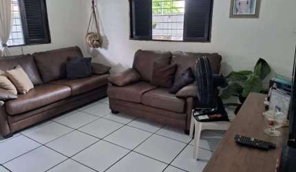 Casa em Camaragibe. excelente localização.