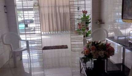 Casa para venda tem 137 m² com 3 quartos em Engenho do Meio - Recife - Pernambuco