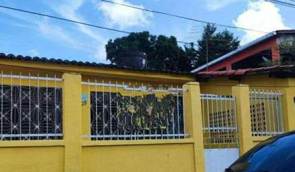 Casa para venda tem 170 metros quadrados com 4 quartos em Areias - Recife - Pernambuco