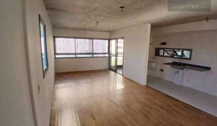 Perdizes com 3 dormitórios e 2 vagas
