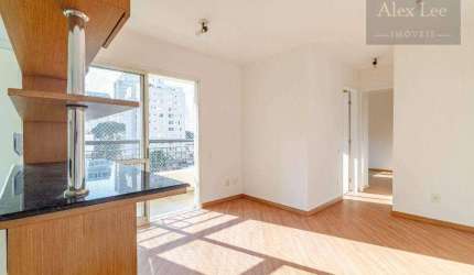 Pinheiros, com 2 dormitórios e 1 vaga em excelente localização