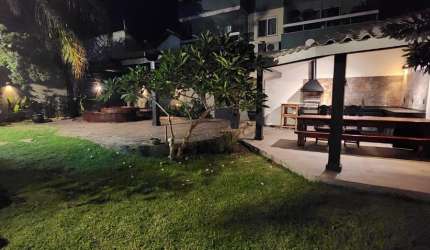 BELISSIMA CASA COM 04 SUÍTES NA PRAIA DO PECADO