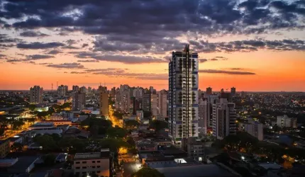 APARTAMENTO ALTO PADRÃO NO FRANCISCO HENRIQUE RENZ - 10º andar