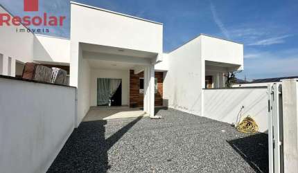 Casa Geminada á venda na Praia de Ubatuba em São Francisco do Sul - SC.