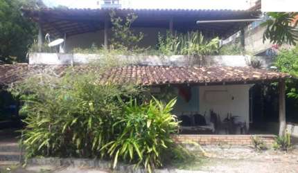 Oportunidade de Investimento em Casa com terreno de 1.100 m², 8 quartos vender no Imbuí Boca do Rio Salvador ao lado do Aquarela Imbuí