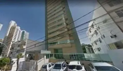 Apartamento com 101 m², 2 suítes, sala integrada varanda, nascente, duas vagas no Edifício Gilberto Machado na 8 de Dezembro vender Graça