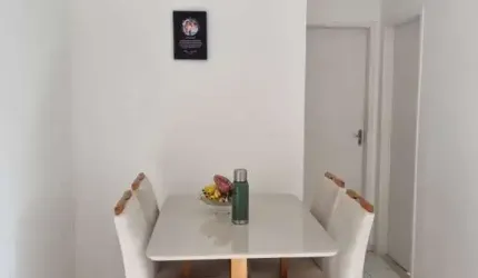 Apartamento no Condomínio Mares de Alah medindo 74 m², com 2/4, segundo andar a vender em Praia de Armação Salvador Orla