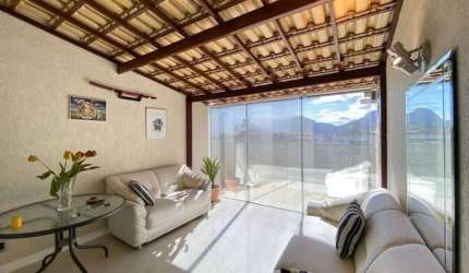 Cobertura Duplex , com 4 Quartos no Condomínio Estrelas Full