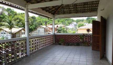 Casa , com 7 quartos a Venda na Taquara