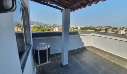 Cobertura  ,com 2 Quartos na Taquara em Jacarepaguá