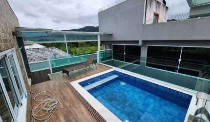 Casa , com 4 suites em Vargem Pequena