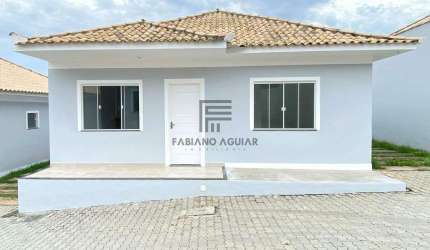 Casa em Araruama - (2 Quartos) - 225.000,00 - Praia do Hospício