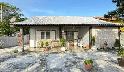 Casa em Araruama (3 Quartos - 1 Suíte) - R$1.200.000,00 - Pontinha