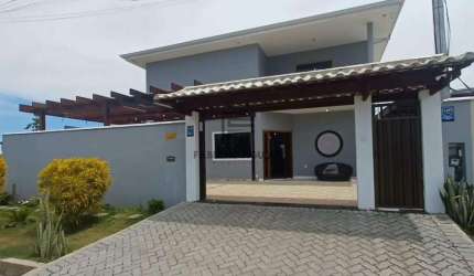 Casa em Araruama (5 Quartos - 3 Suítes Master) R$ 1.400.000,00 - Areal