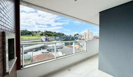 Apartamento com 3 quartos à venda na Rua Felipe Domingues Petry, 600, Praia Comprida, São José por R$ 780.000