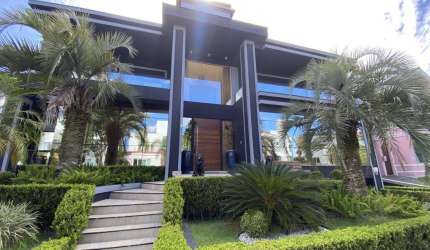 Casa para Venda em Florianópolis, Jurerê Internacional, 6 dormitórios, 5 suítes, 3 banheiros, 10 vagas