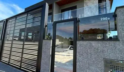 Casa Alto Padrão para Venda em Florianópolis, Ingleses do Rio Vermelho, 3 dormitórios, 3 suítes, 4 banheiros, 4 vagas