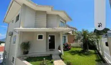 Casa Alto Padrão para Venda em Palhoça, Pedra Branca, 3 dormitórios, 3 suítes, 5 banheiros
