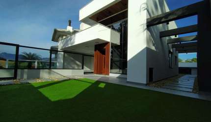 Casa para Venda em Palhoça, Pedra Branca, 3 dormitórios, 1 suíte, 2 banheiros, 4 vagas