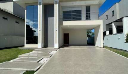 Casa para Venda em Florianópolis, São João do Rio Vermelho, 3 dormitórios, 3 suítes, 4 banheiros, 2 vagas