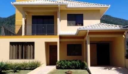 Casa em Condomínio para Venda em Palhoça, Praia de Fora, 4 dormitórios, 1 suíte, 3 banheiros, 1 vaga