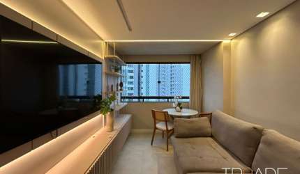 OPORTUNIDADE NO PINA | Lindo Apartamento Reformado | Próximo ao Rio Mar | Vaga Coberta