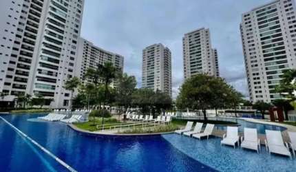 Lindo apartamento reformado no Le Parc | 3 quartos + closet reversível 1 suíte | Nascente