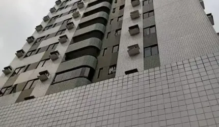 Apartamento Ideal para Morar nos Aflitos – Conforto e Infraestrutura!