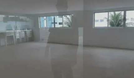CNN - Localizado no Prado | 3 Quartos | Varanda e Infraestrutura Completa.