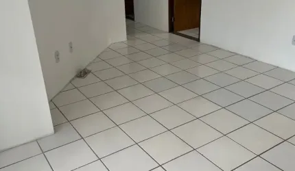 Apartamento 75m², 3 quartos, suíte, vaga, bem localizado, OPORTUNIDADE em Boa Viagem