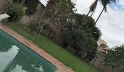 Casa com 4 dormitórios à venda, 350 m² por R$ 1.200.000,00 - Mercês - Uberaba/MG