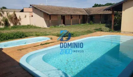 casa com 8 quartos noParque das Américas