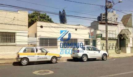 Casa com 3 dormitórios à venda, 160 m² por R$ 300.000 - Mercês - Uberaba/MG