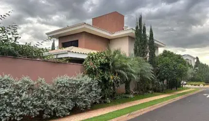 Um imóvel raro, ma verdadeira joía rara.