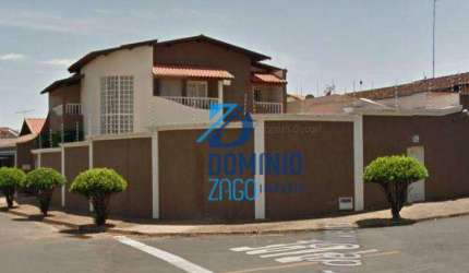 Casa com 4 dormitórios para alugar, 386 m² por R$ 5.500,00/mês - Jardim São Bento - Uberaba/MG