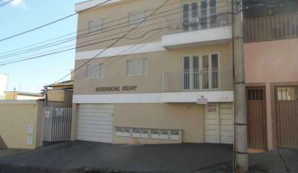 Apartamento na Av. Abel Reis, dois quartos sendo um suite.
