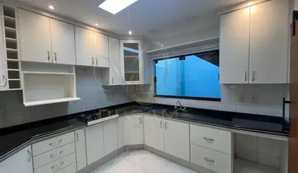 Casa para Venda em Indaiatuba, Jardim Valença, 4 dormitórios, 1 suíte, 3 banheiros, 2 vagas