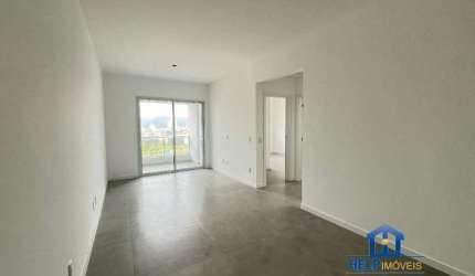 Apartamento com 2 quartos à venda na Rua Menino Deus, 41, Barreiros, São José por R$ 780.000